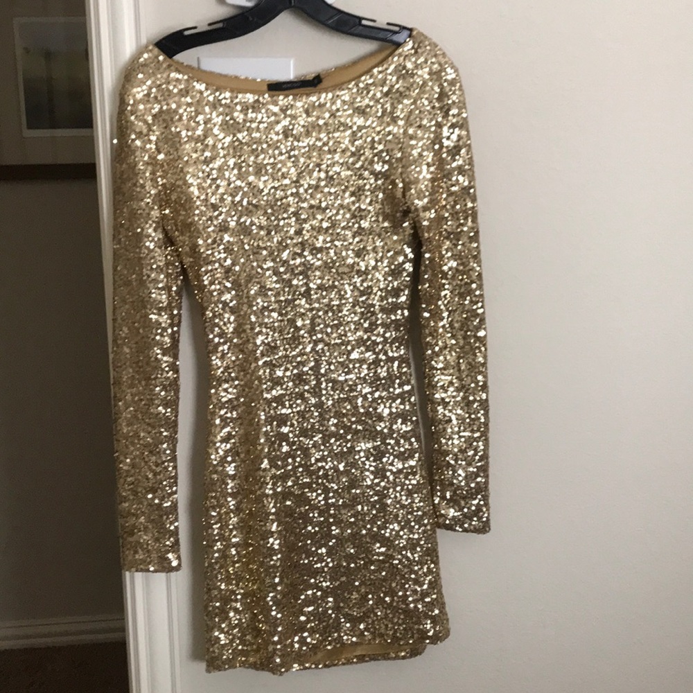 💛 Super fun Gold Cocktail Dress 💛